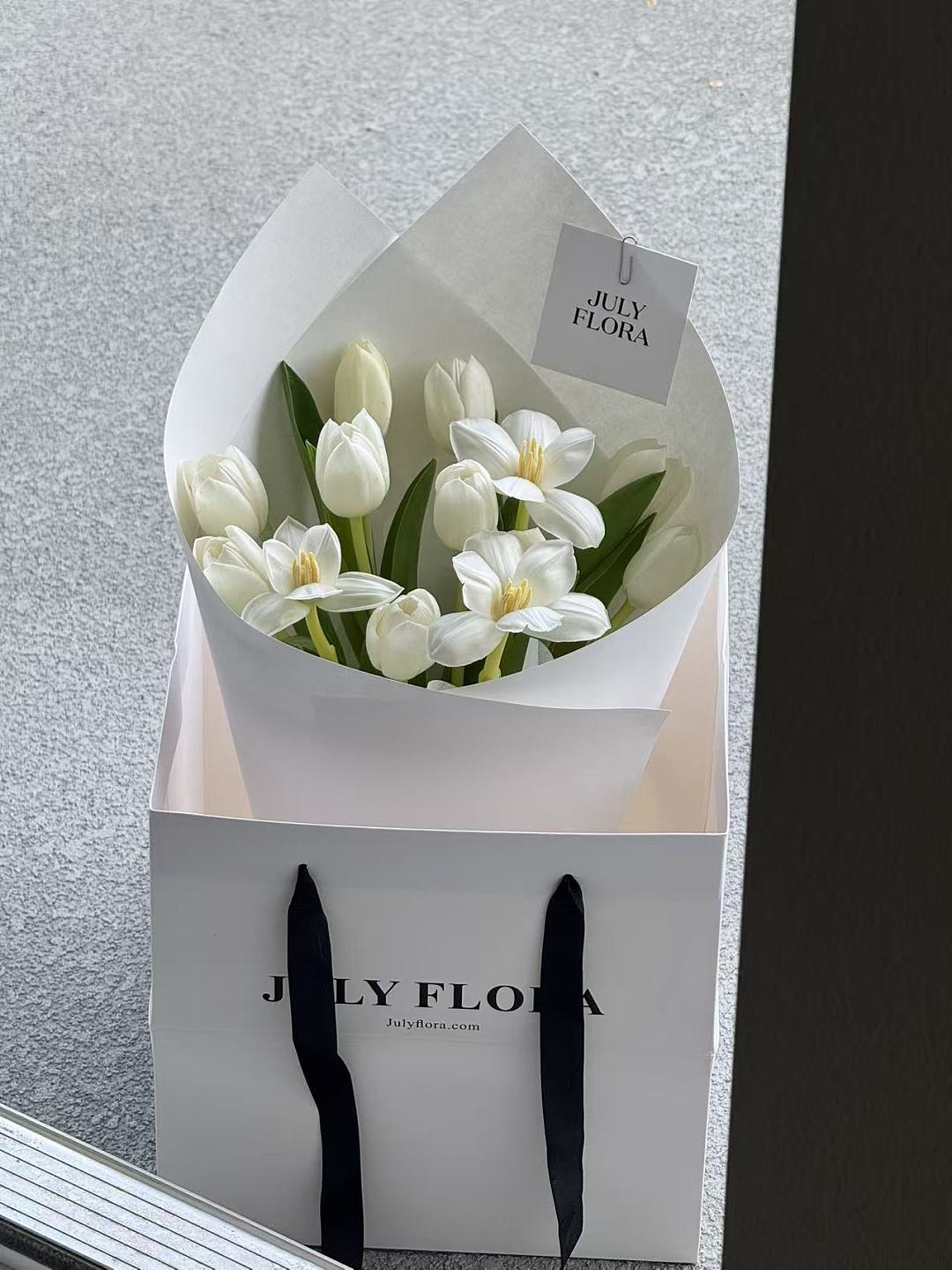 lm_image___2zfov swiper-item-image___2SBSc cover___2hGtr