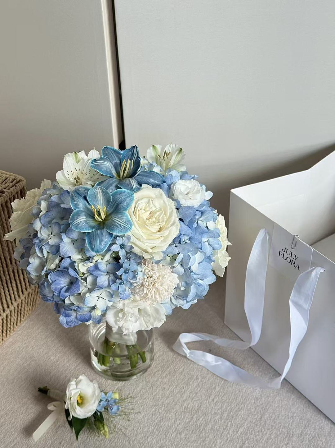 lm_image___2zfov swiper-item-image___2SBSc cover___2hGtr