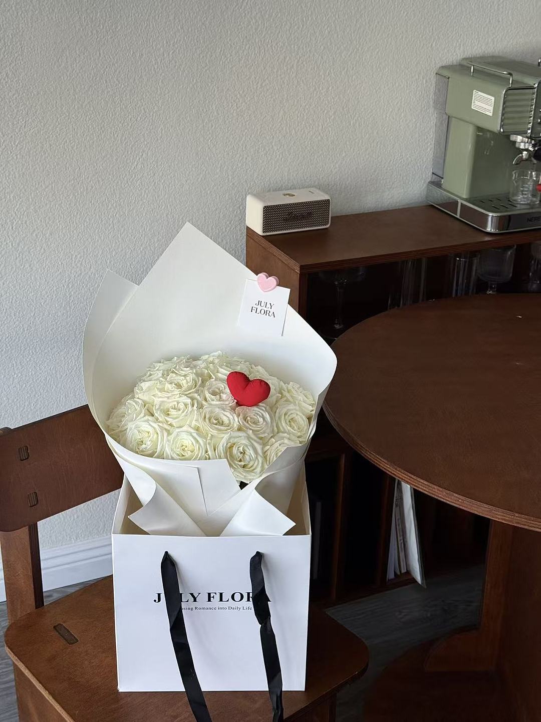 lm_image___2zfov swiper-item-image___2SBSc cover___2hGtr