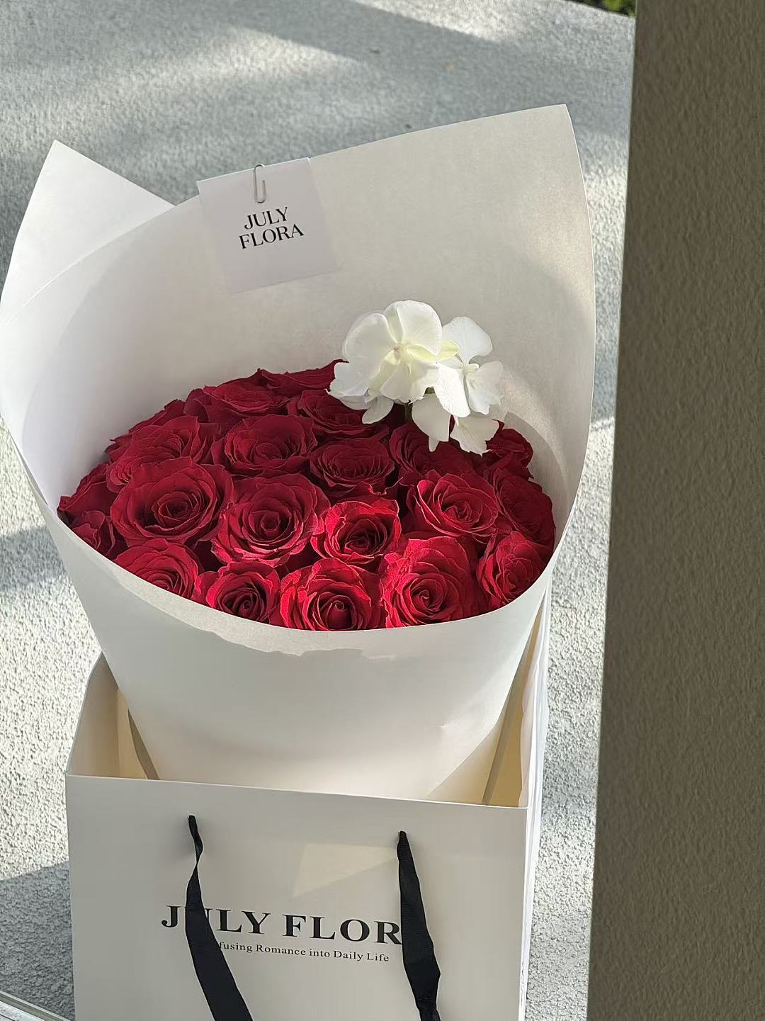 lm_image___2zfov swiper-item-image___2SBSc cover___2hGtr