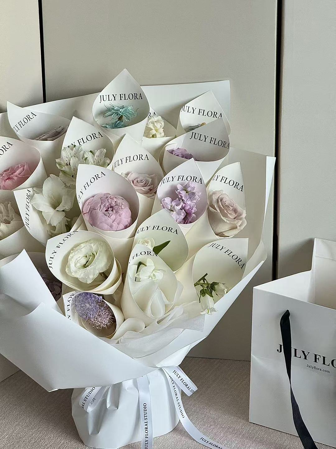 lm_image___2zfov swiper-item-image___2SBSc cover___2hGtr