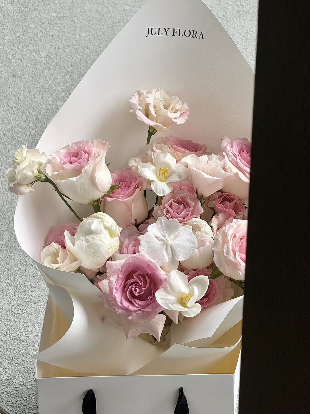 lm_image___2zfov swiper-item-image___2SBSc cover___2hGtr