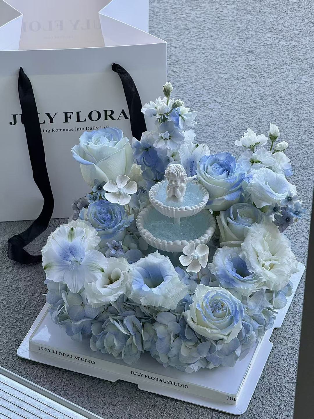 lm_image___2zfov swiper-item-image___2SBSc cover___2hGtr