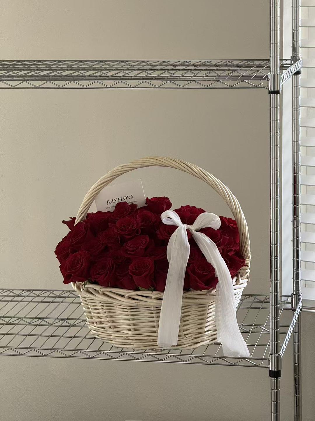 lm_image___2zfov swiper-item-image___2SBSc cover___2hGtr