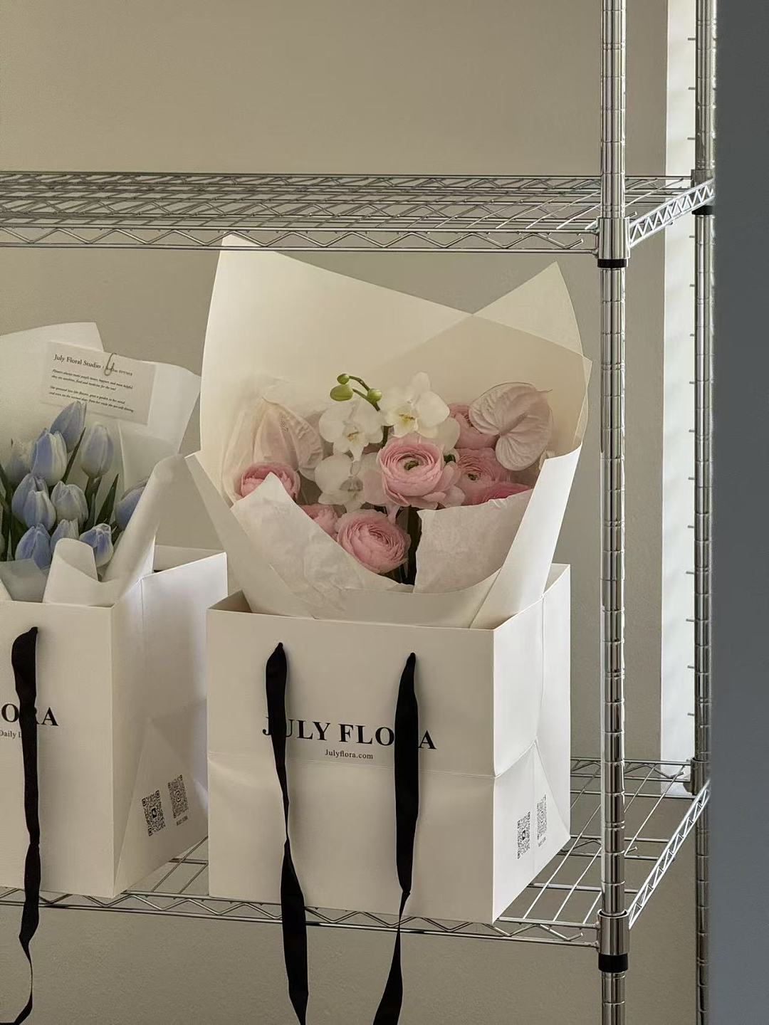 lm_image___2zfov swiper-item-image___2SBSc cover___2hGtr