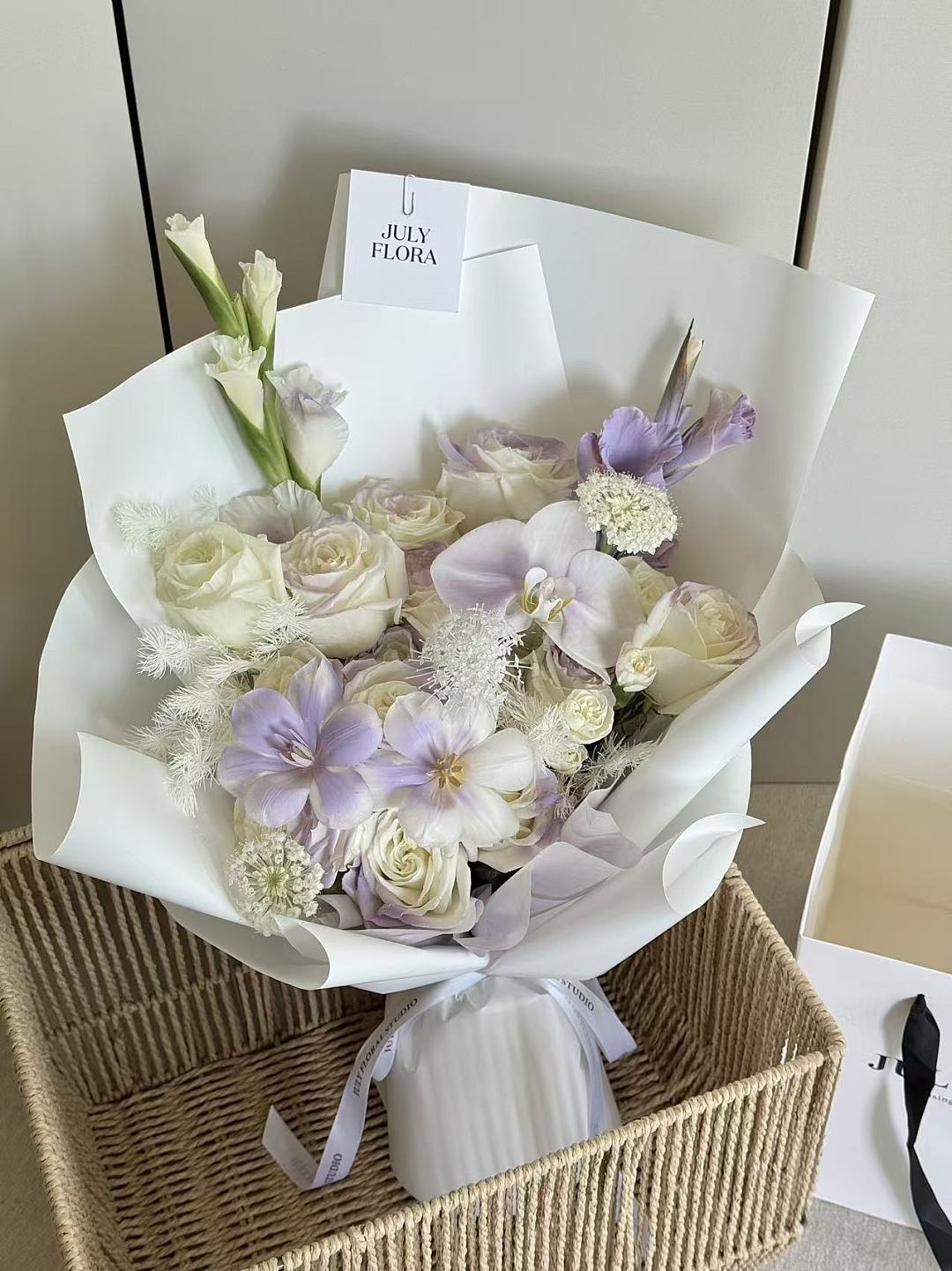 lm_image___2zfov swiper-item-image___2SBSc cover___2hGtr