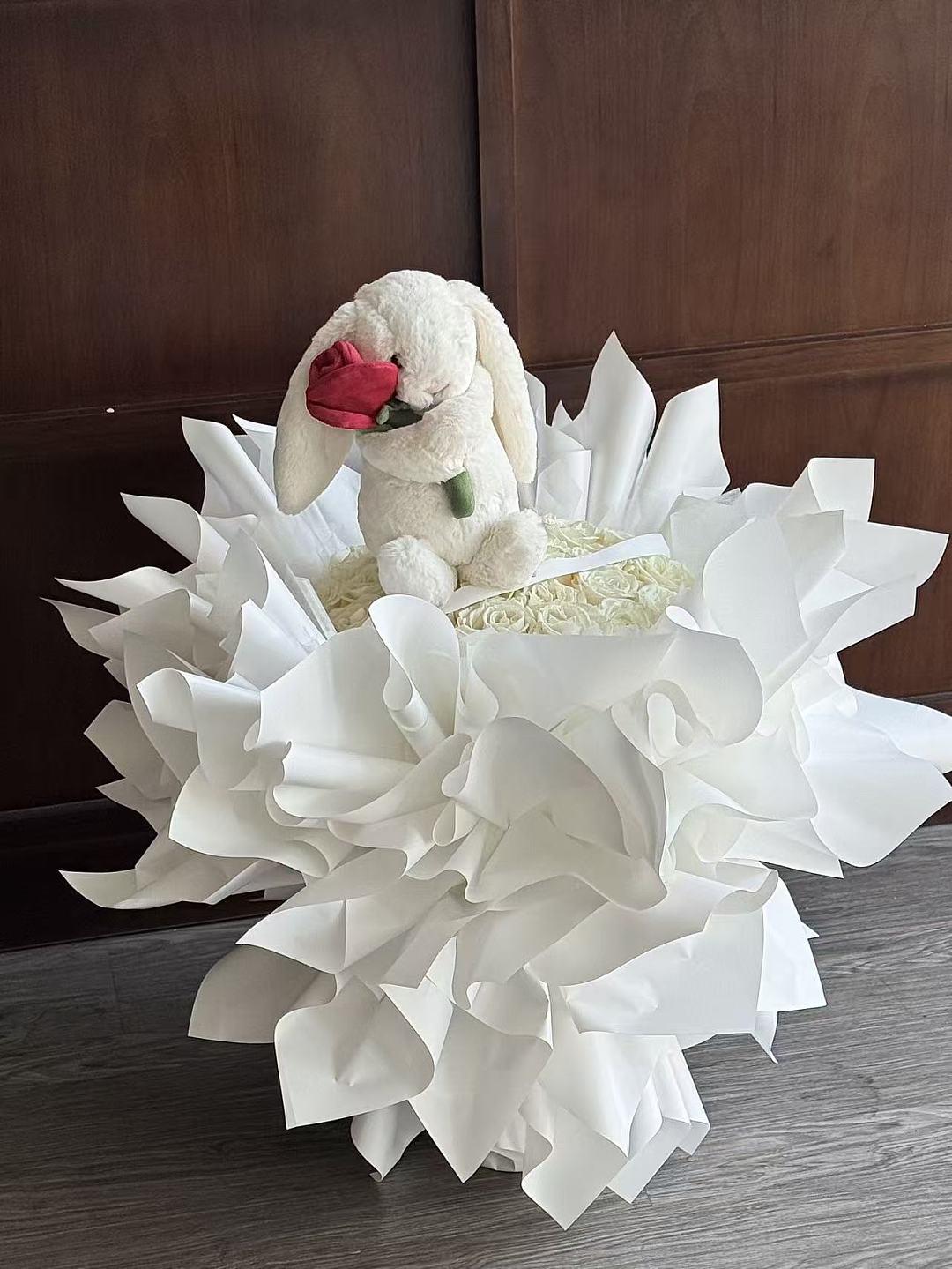 lm_image___2zfov swiper-item-image___2SBSc cover___2hGtr