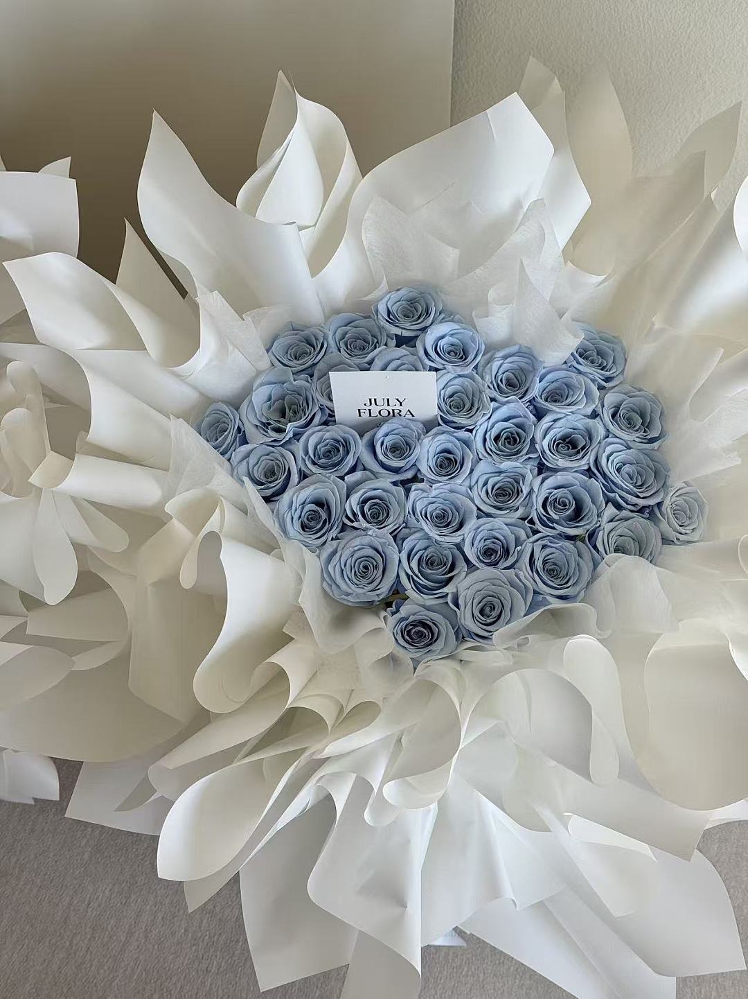 lm_image___2zfov swiper-item-image___2SBSc cover___2hGtr