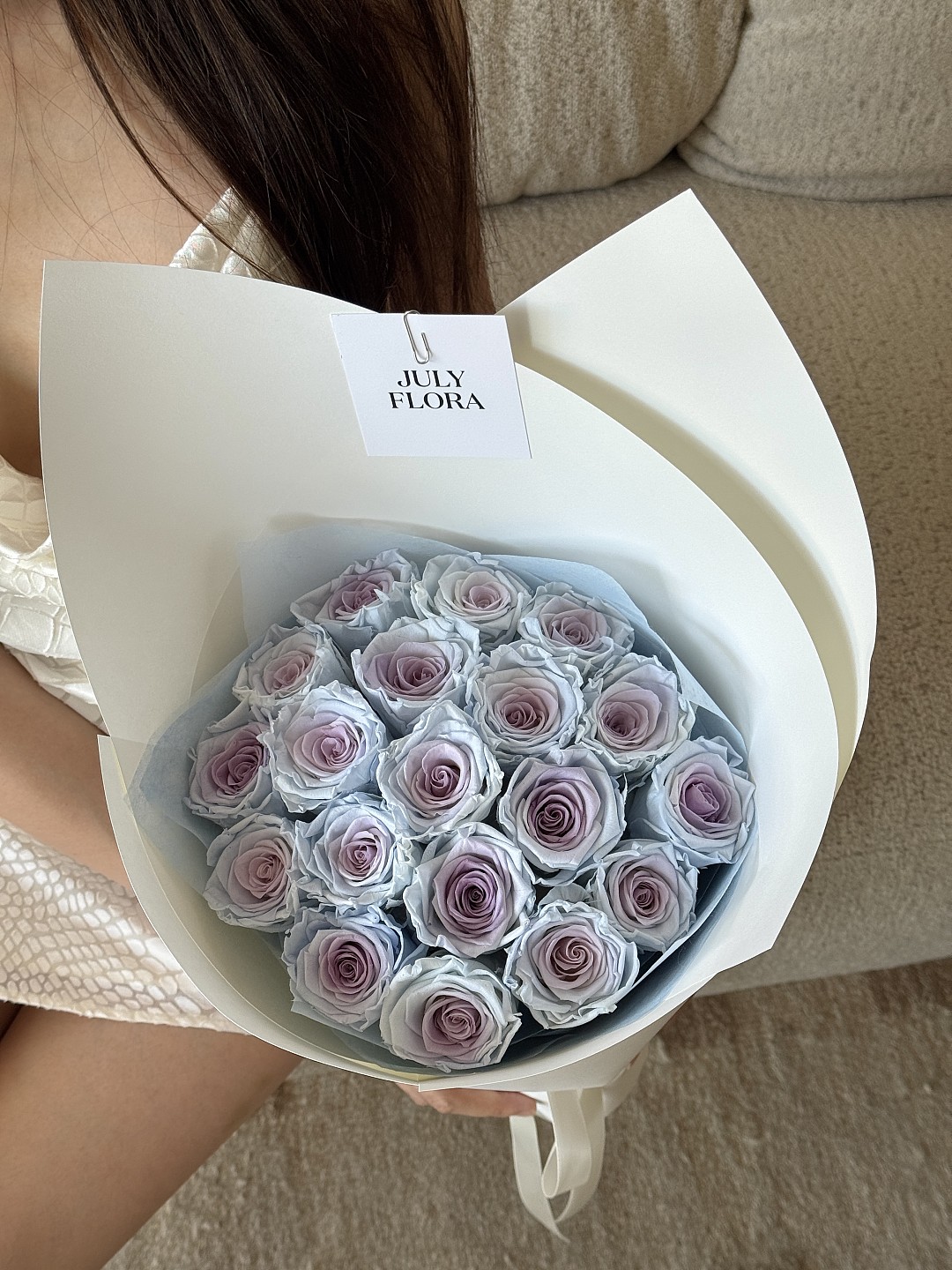 19 Blue Sand Preserved Roses Bouquet