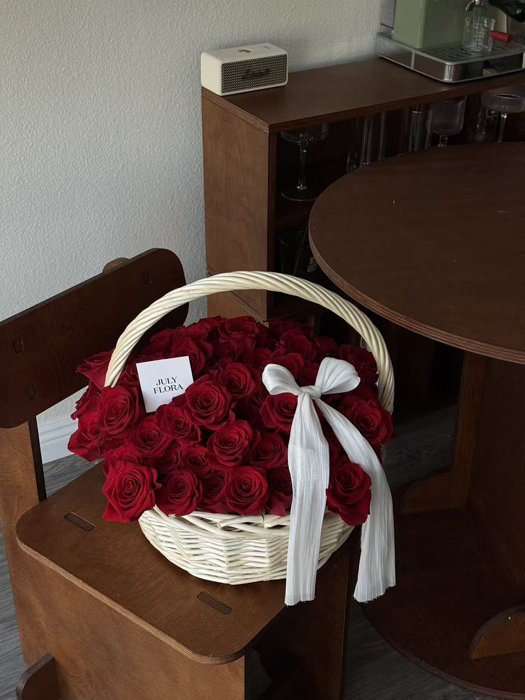 lm_image___2zfov swiper-item-image___2SBSc cover___2hGtr