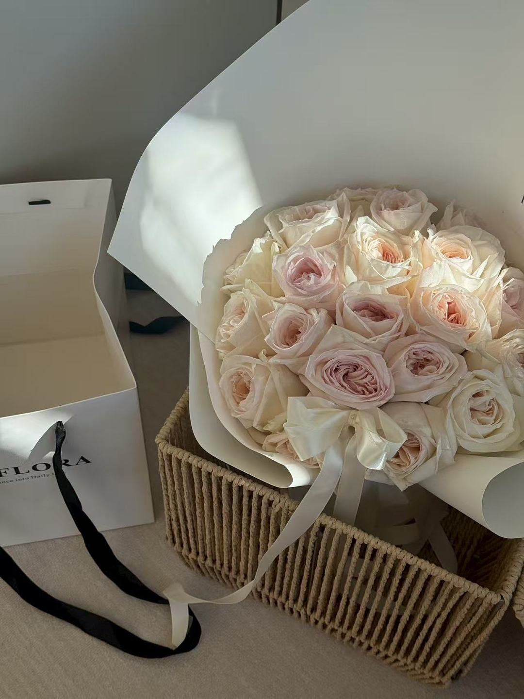 lm_image___2zfov swiper-item-image___2SBSc cover___2hGtr