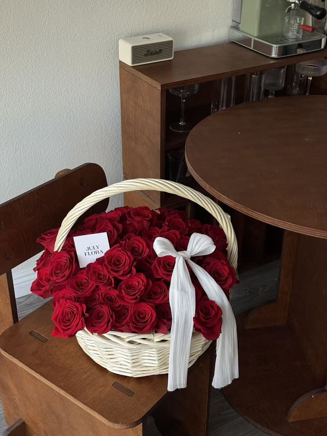 lm_image___2zfov swiper-item-image___2SBSc cover___2hGtr