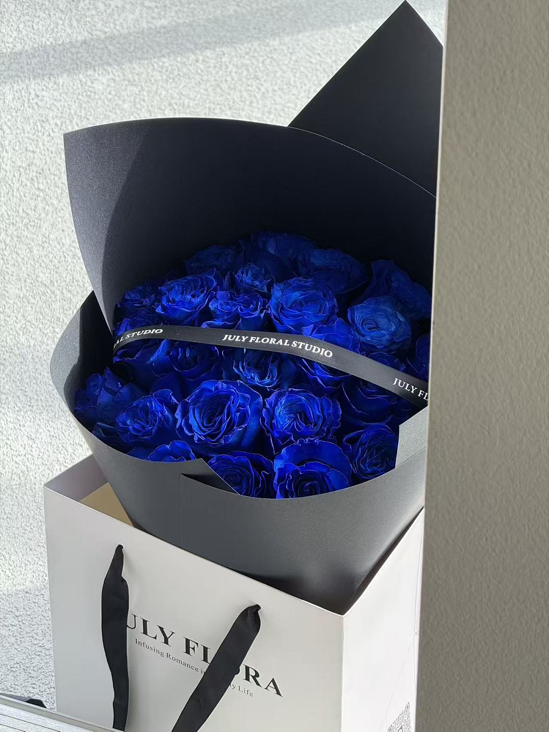 lm_image___2zfov swiper-item-image___2SBSc cover___2hGtr