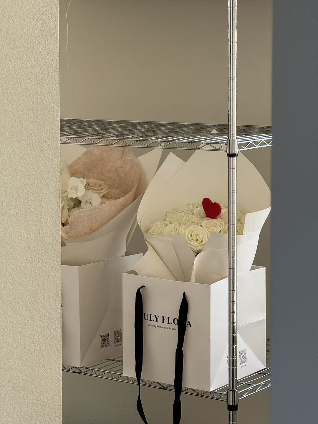 lm_image___2zfov swiper-item-image___2SBSc cover___2hGtr