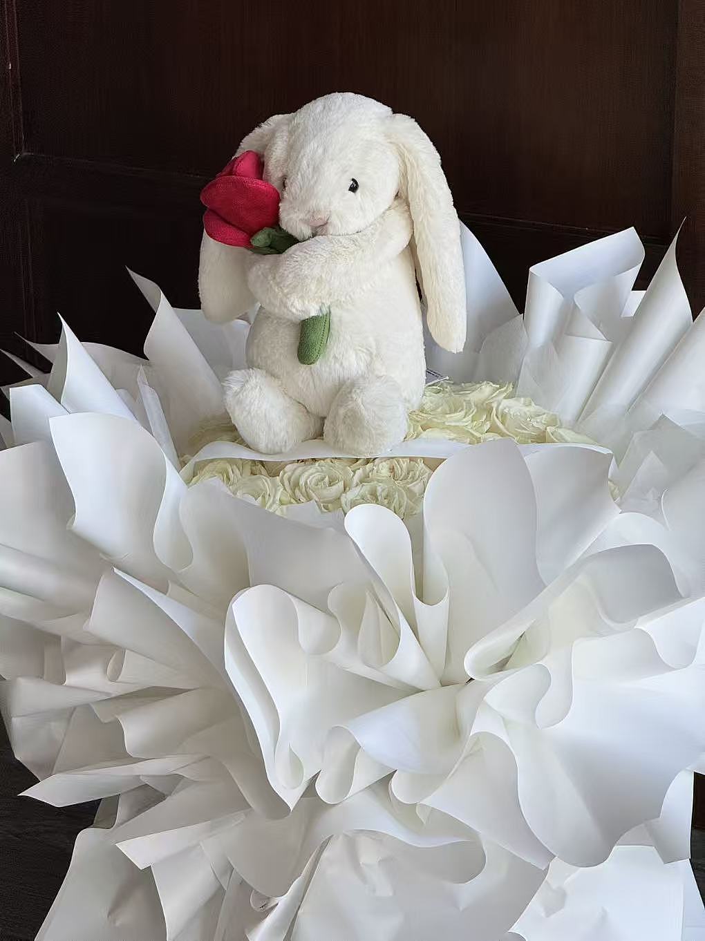 25 Playa Blanca Roses (excluding Jellycat)