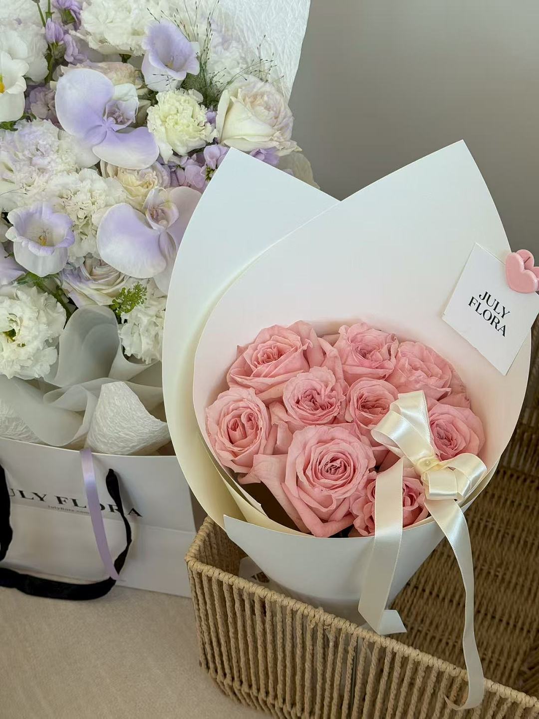 lm_image___2zfov swiper-item-image___2SBSc cover___2hGtr