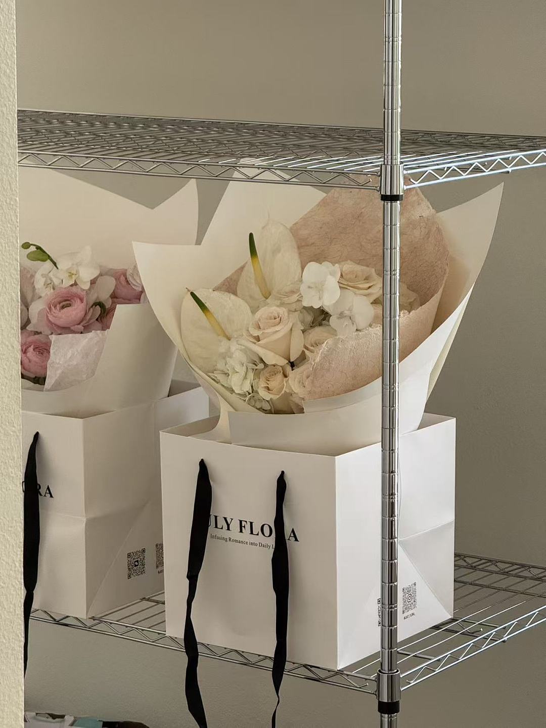 lm_image___2zfov swiper-item-image___2SBSc cover___2hGtr