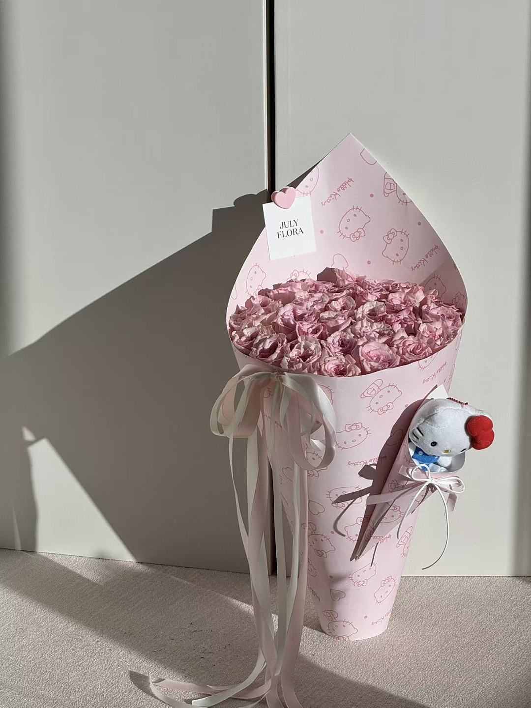 Pink O'Hara Ice-cream cone bouquet