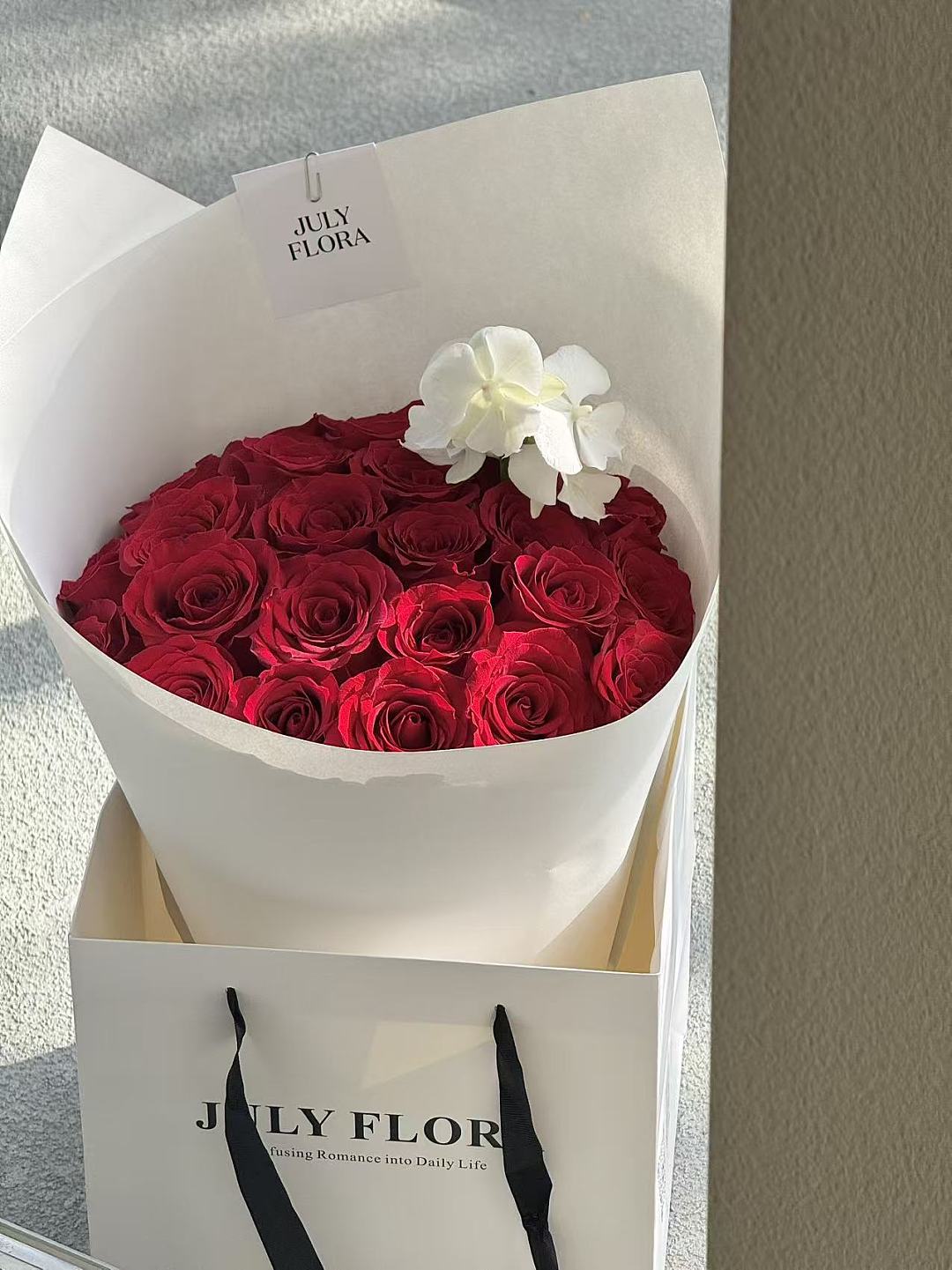 lm_image___2zfov swiper-item-image___2SBSc cover___2hGtr