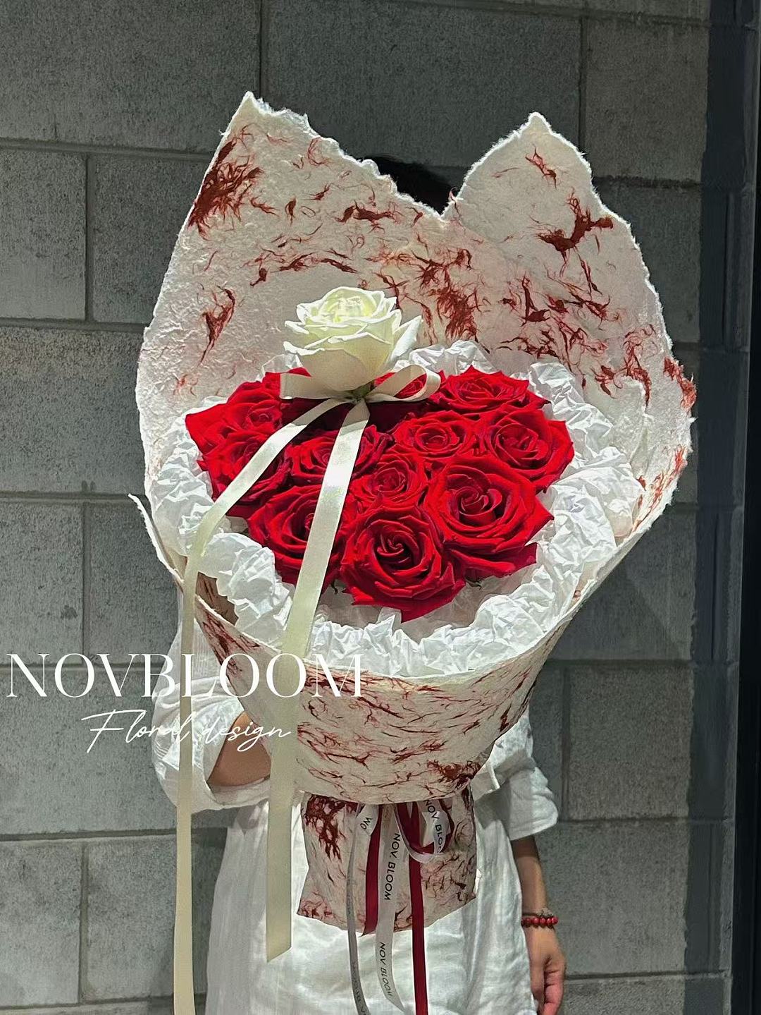 lm_image___2zfov swiper-item-image___2SBSc cover___2hGtr