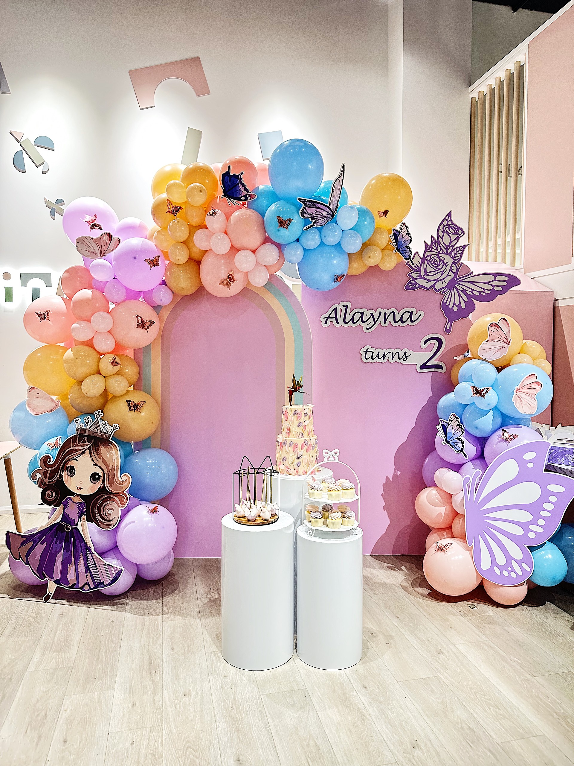 lm_image___2zfov swiper-item-img___1bCLM cover___2hGtr lm_image___2zfov swiper-item-img___1bCLM cover___2hGtr