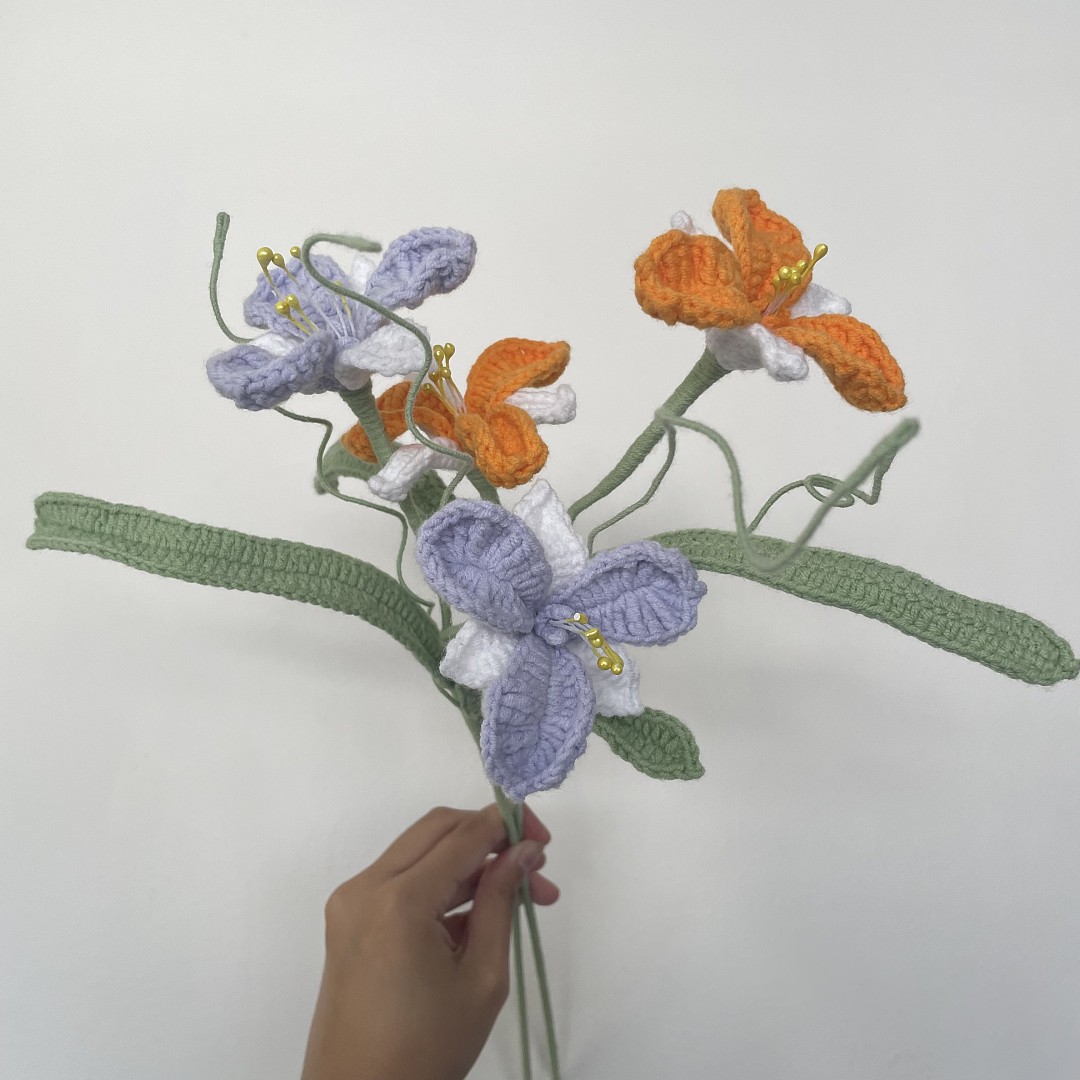 Mariposa Lily