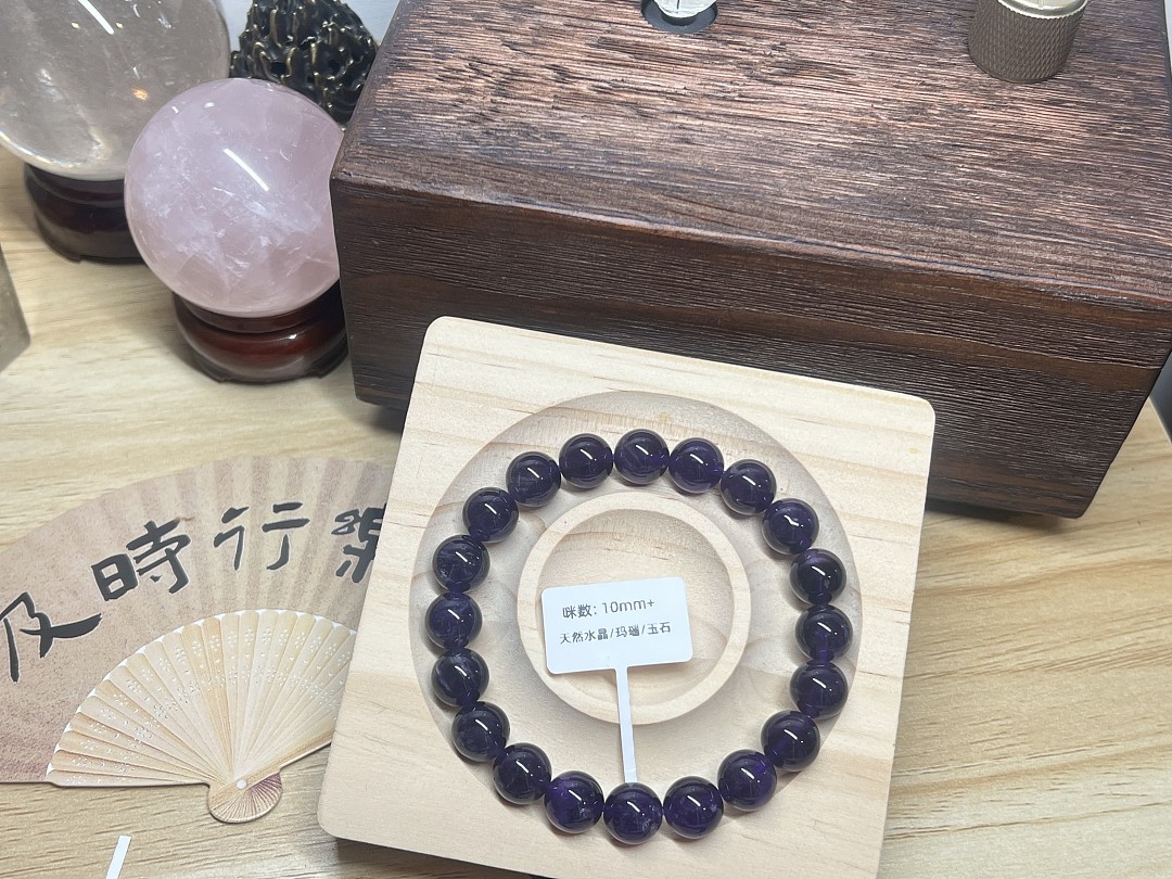 lm_image___2zfov swiper-item-image___2SBSc cover___2hGtr