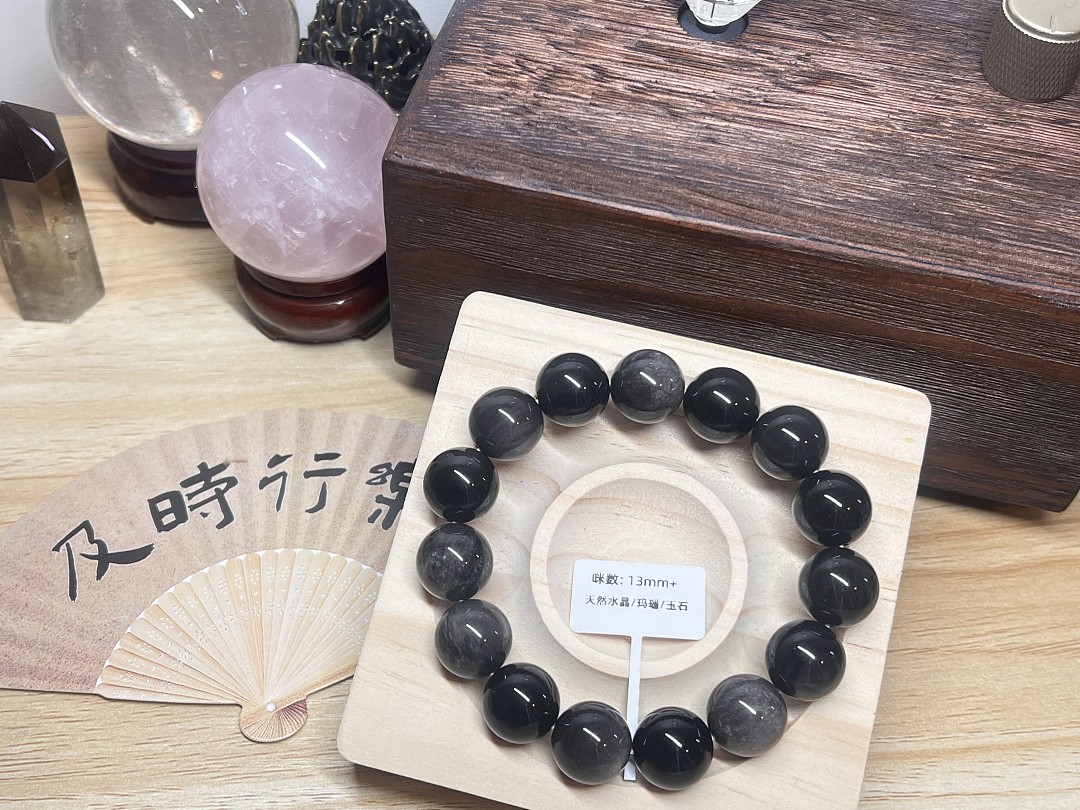 lm_image___2zfov swiper-item-image___2SBSc cover___2hGtr