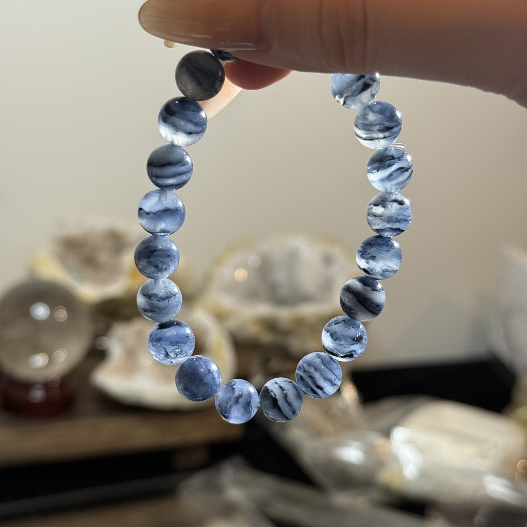 lm_image___2zfov swiper-item-image___2SBSc cover___2hGtr