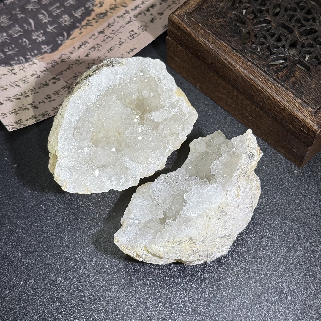 lm_image___2zfov swiper-item-image___2SBSc cover___2hGtr