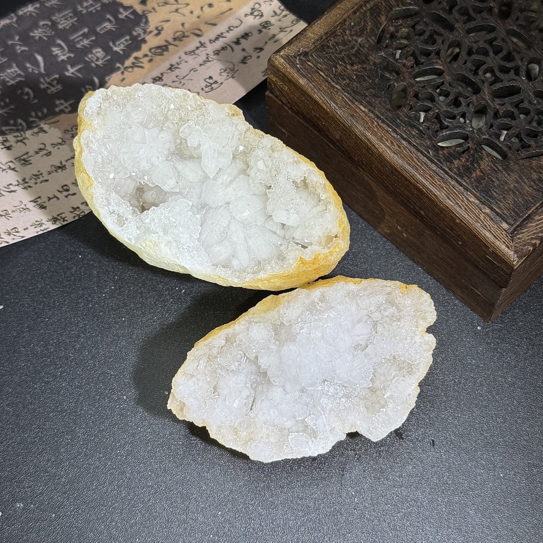 lm_image___2zfov swiper-item-image___2SBSc cover___2hGtr