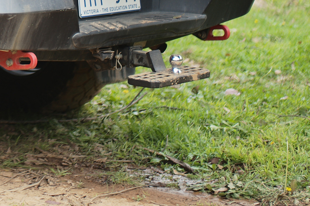 Toll Bar Hitch Step