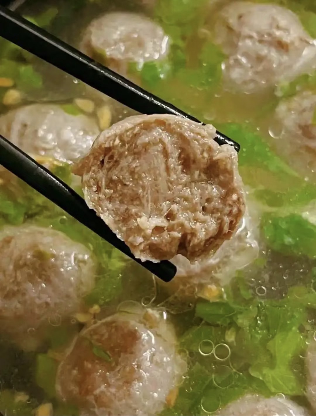 lm_image___2zfov swiper-item-image___2SBSc cover___2hGtr