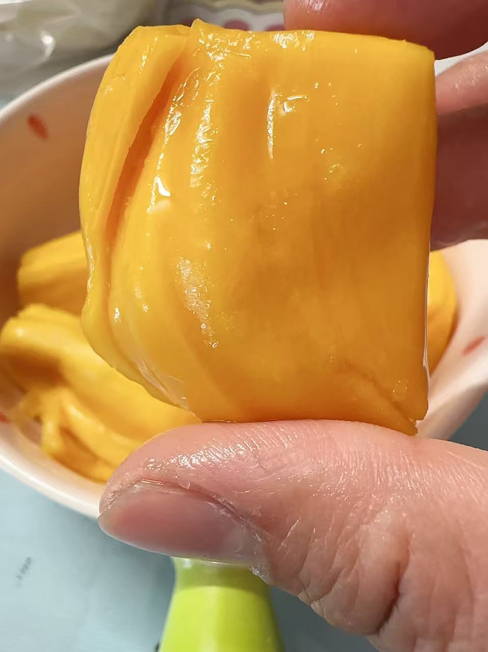 lm_image___2zfov swiper-item-image___2SBSc cover___2hGtr