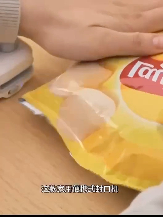 lm_image___2zfov swiper-item-image___2SBSc cover___2hGtr