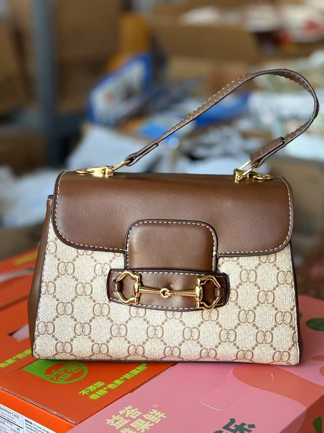 lm_image___2zfov swiper-item-image___2SBSc cover___2hGtr