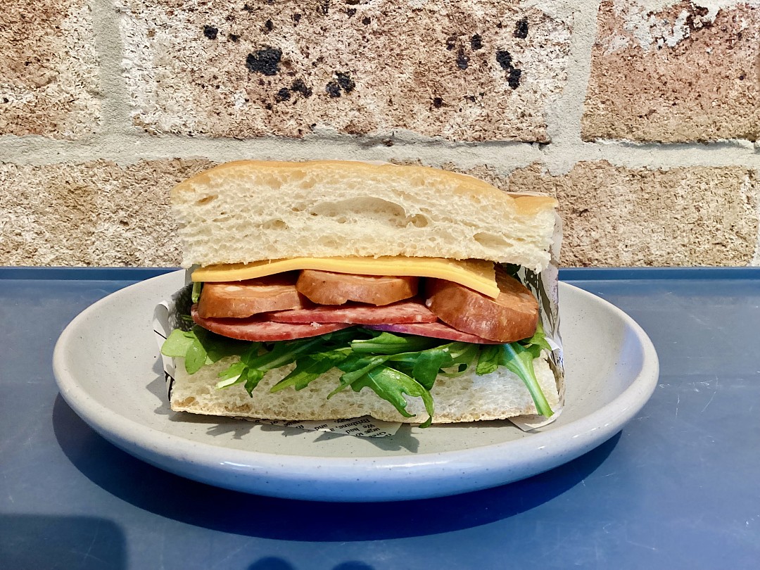 lm_image___2zfov swiper-item-image___2SBSc cover___2hGtr