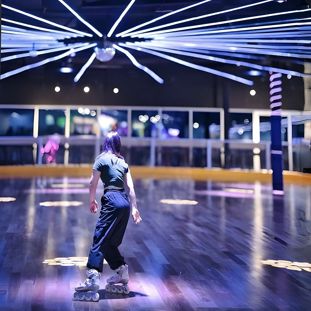 lm_image___2zfov swiper-item-image___2SBSc cover___2hGtr