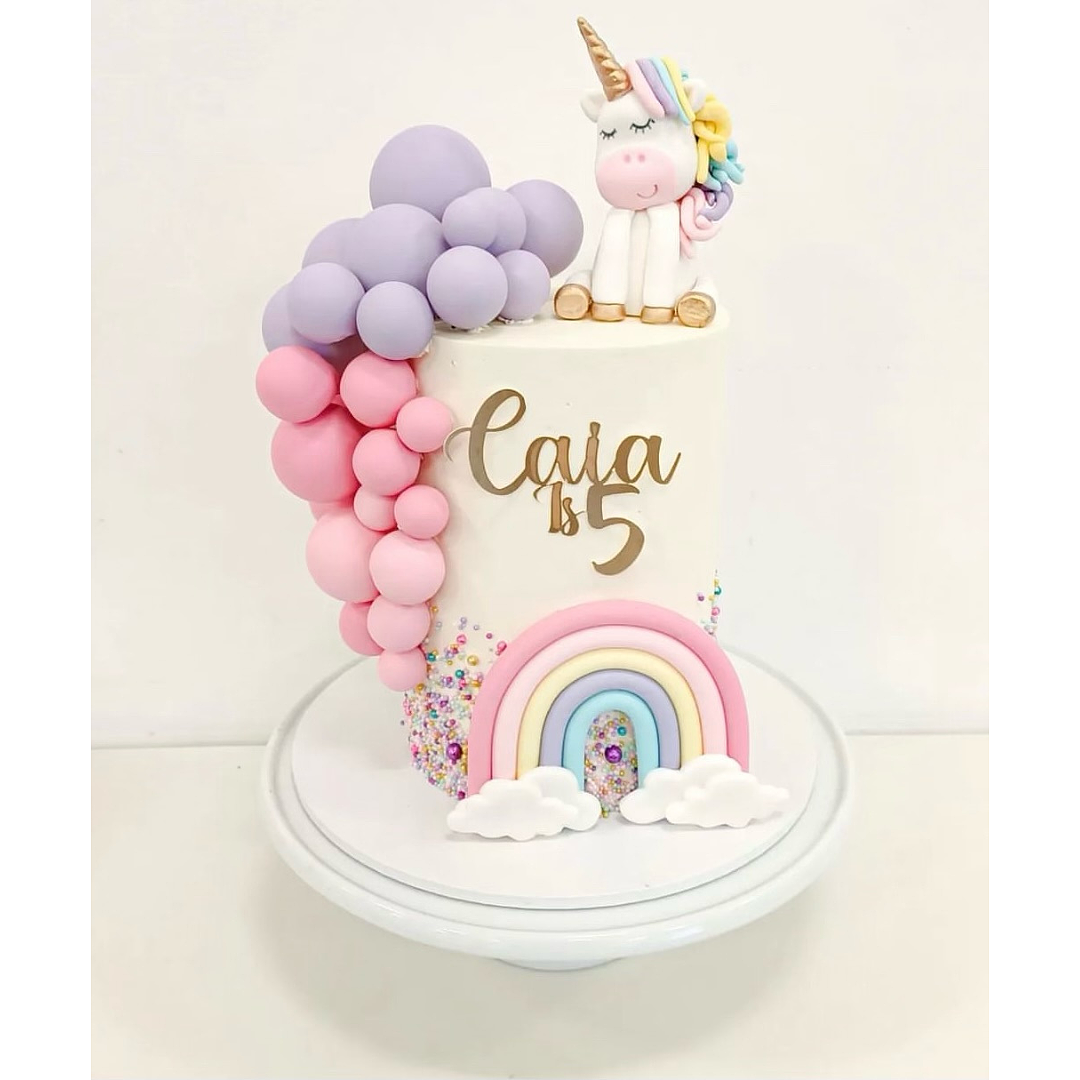 Design 3: 5-inch Extended Unicom Rainbow Cake Feeds 12-18 People(Party)