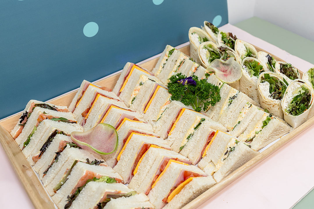 Assorted Finger Sandwiches & Wraps (Party)