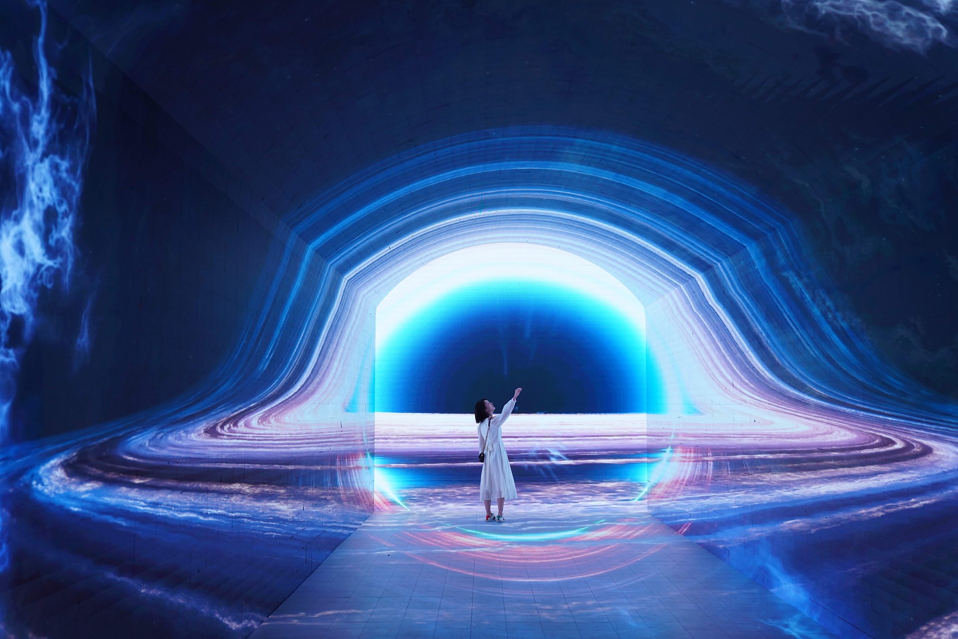 lm_image___2zfov swiper-item-img___1bCLM cover___2hGtr