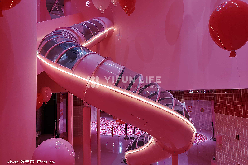 lm_image___2zfov  cover___2hGtr